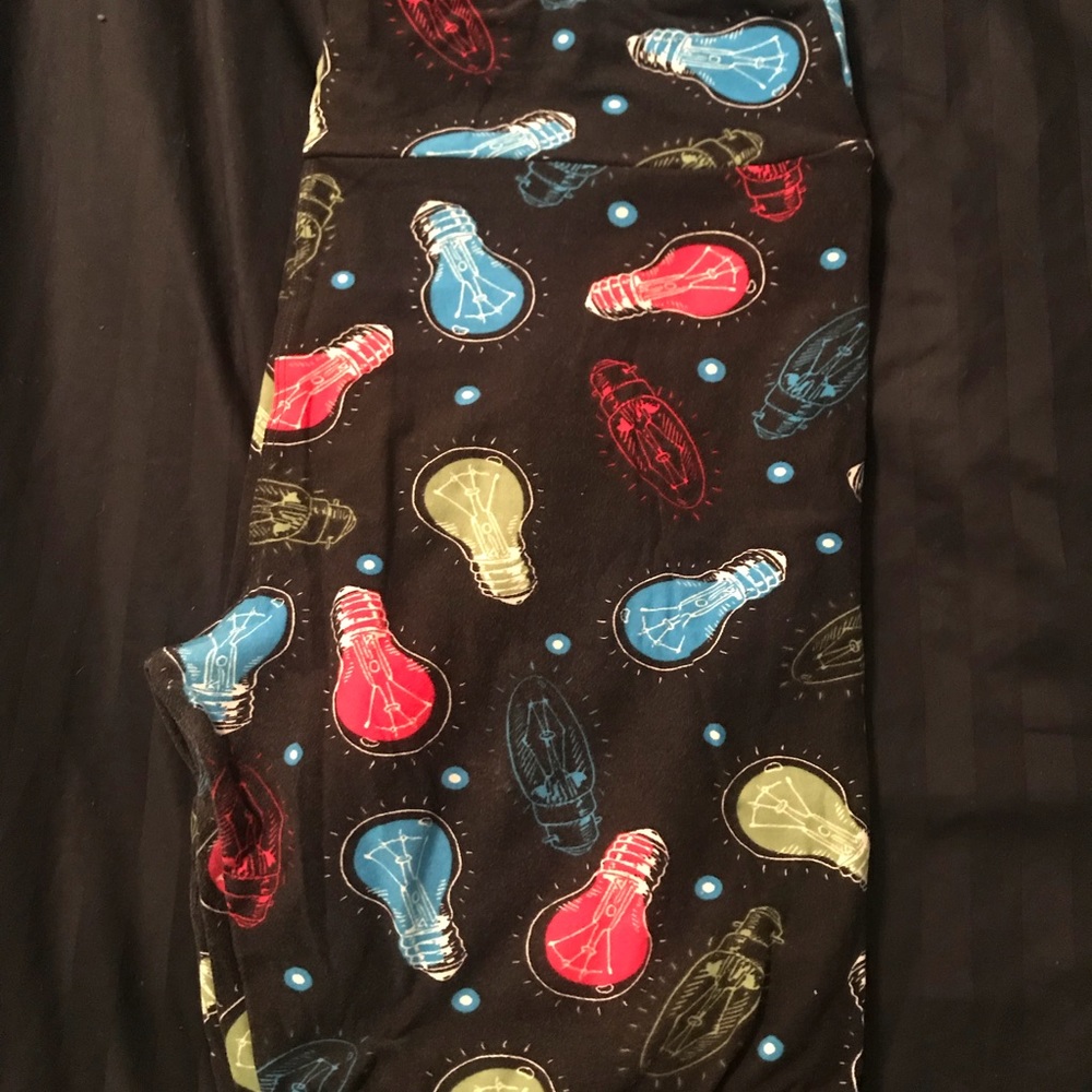 TC lularoe light bulb leggings